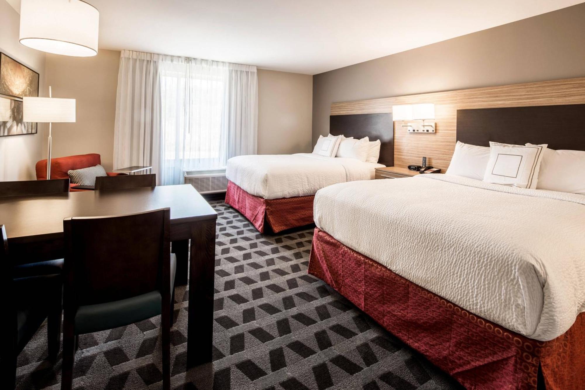 Towneplace Suites By Marriott Cleveland Room photo